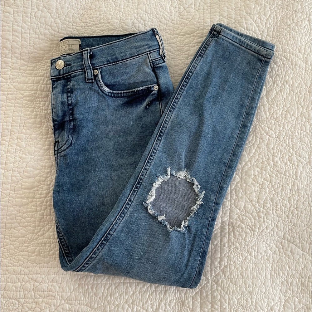 Skinny Distressed Free People Jeans